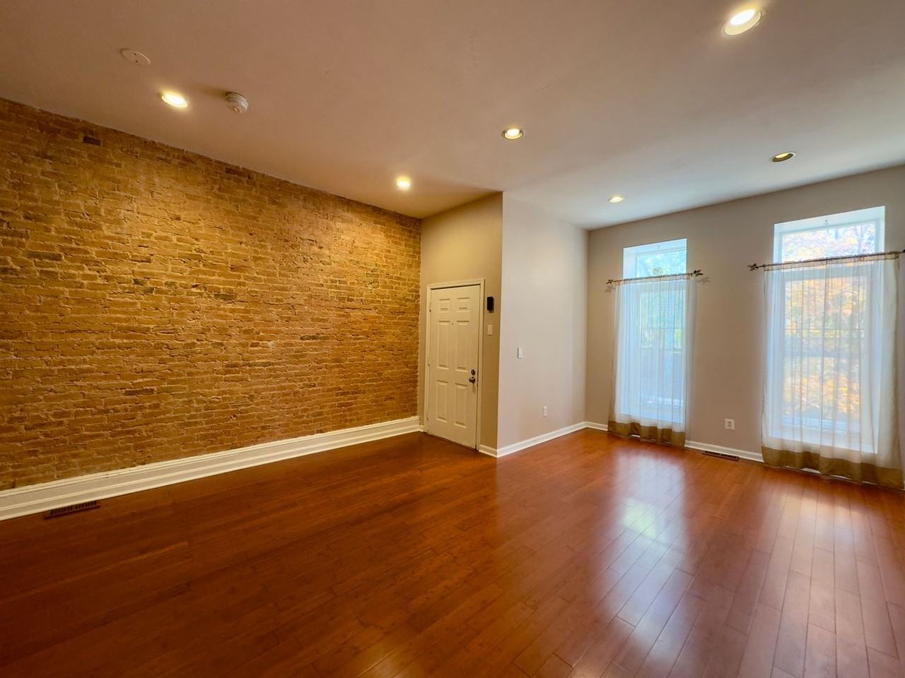 1812 North Calvert Street - Photo 2 of 27