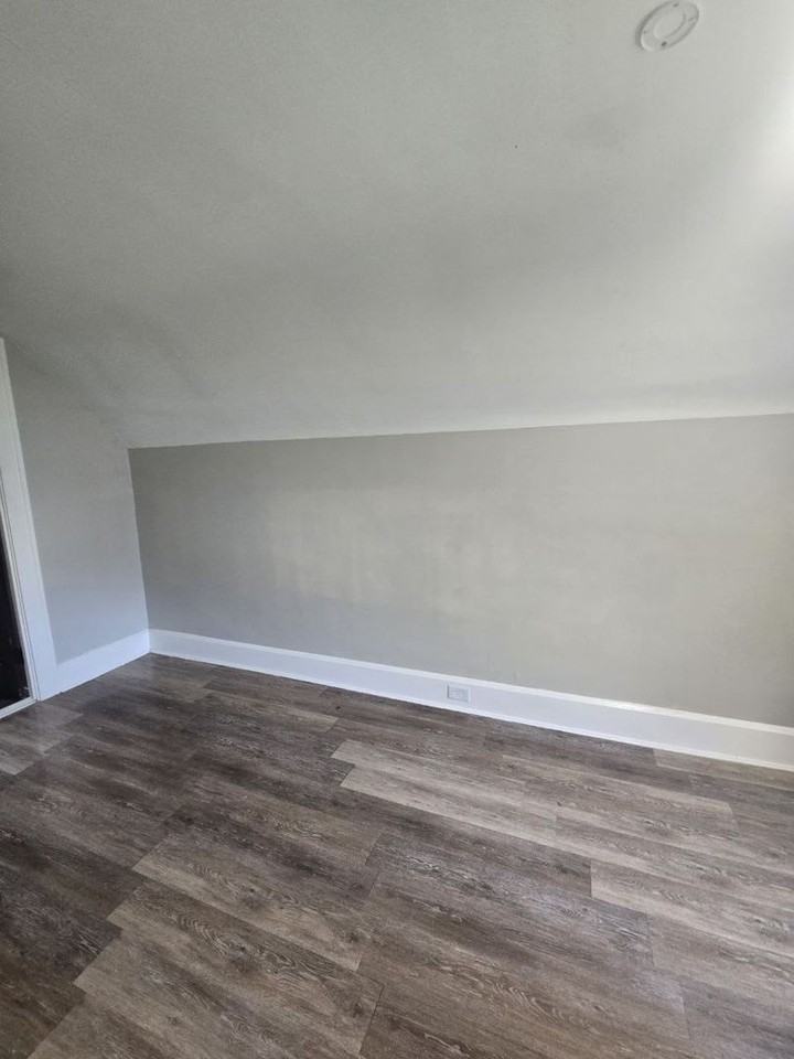 13205 Horner Ave - Photo 2 of 10