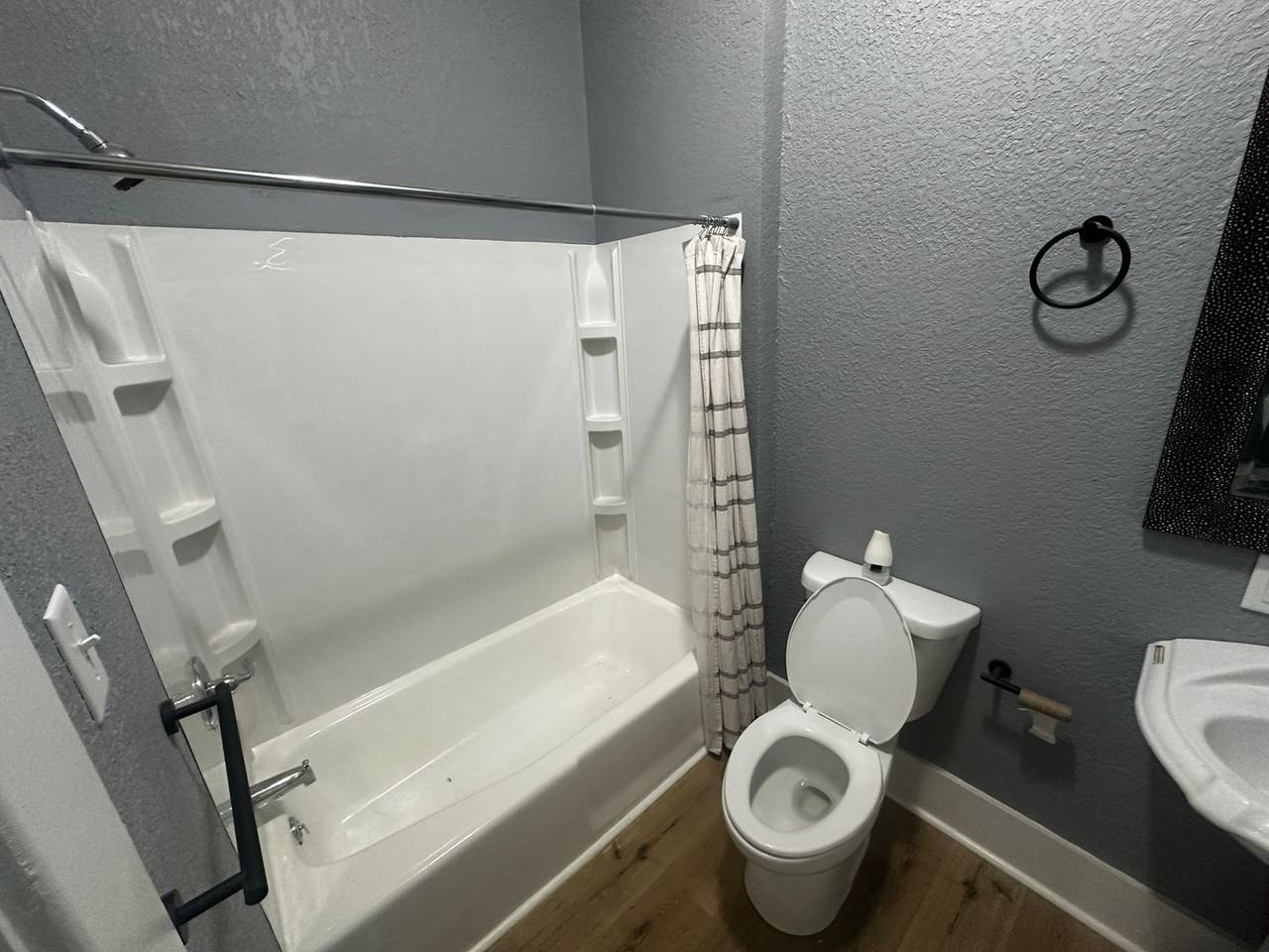 2215 Lafayette Street - Photo 3 of 8