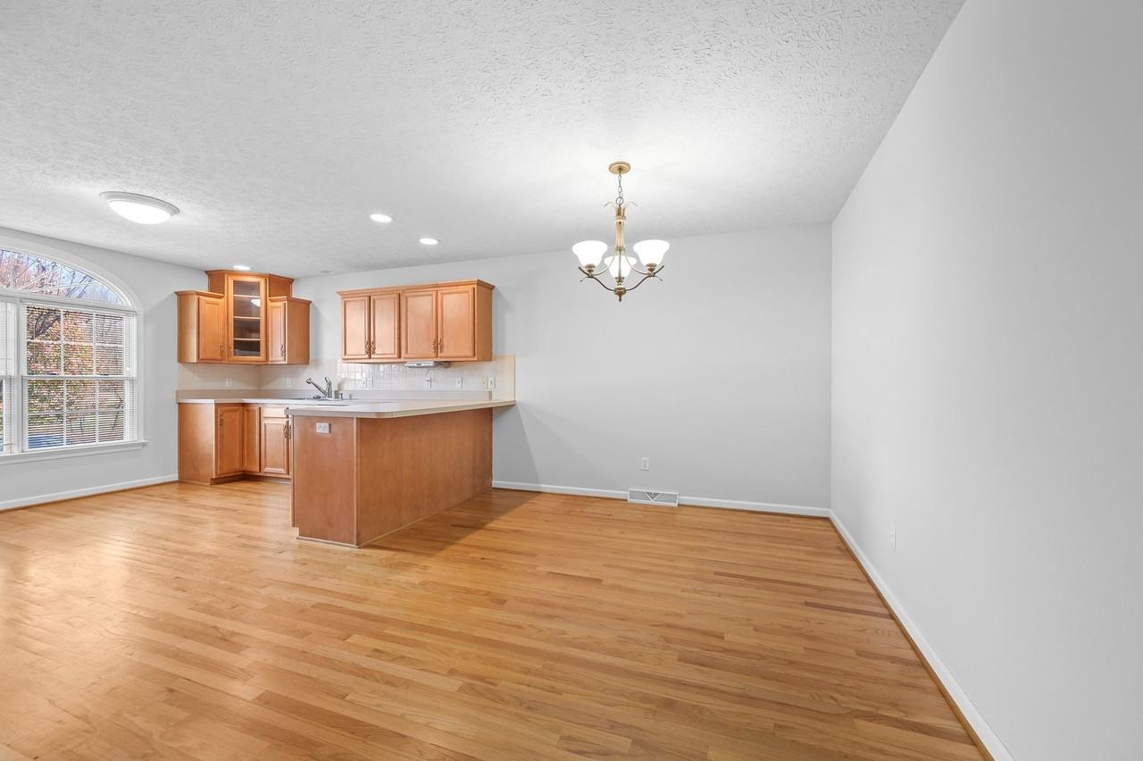 419 Horizon Drive - Photo 7 of 25