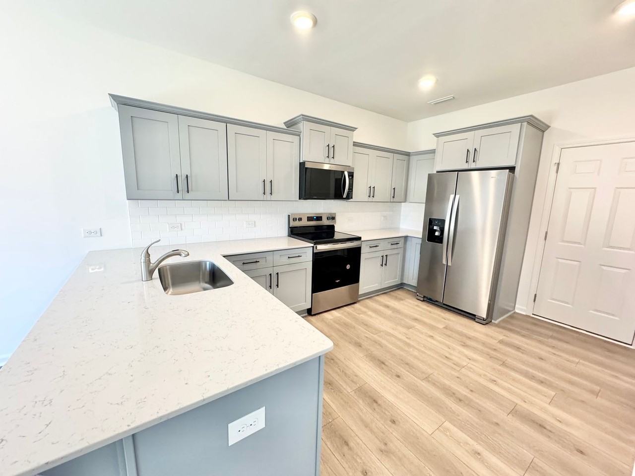 127 Cougar Ln - Photo 7 of 28