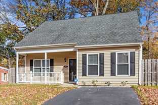 423 Carver Dr - Photo 1 of 1