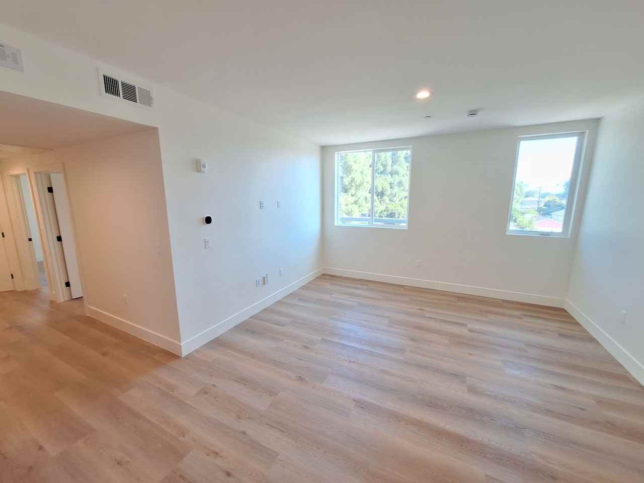 16136 Devonshire St. - Photo 6 of 18