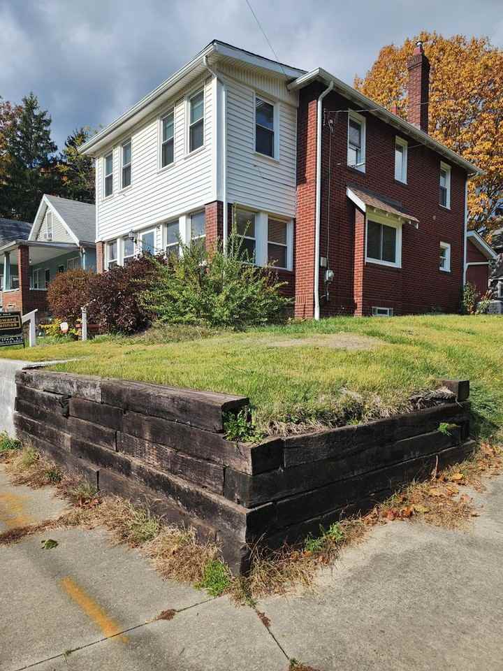 97 E Emerling Ave - Photo 2 of 37