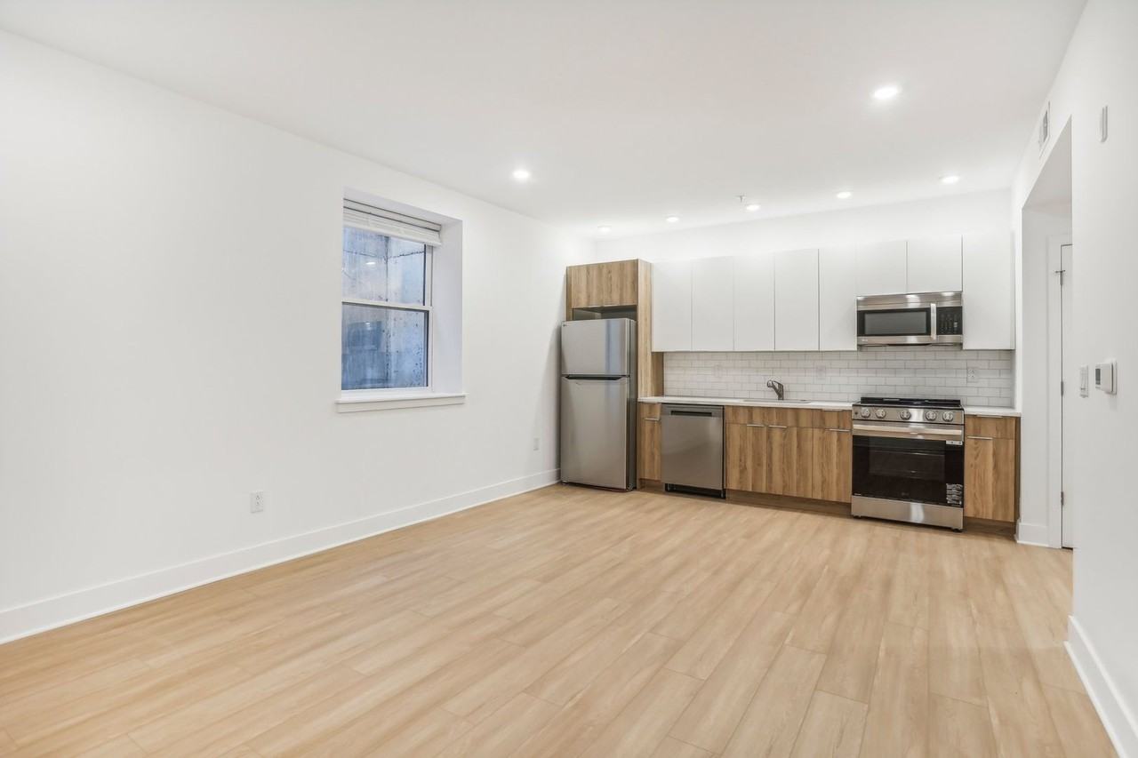 Nova Commons - Photo 7 of 47