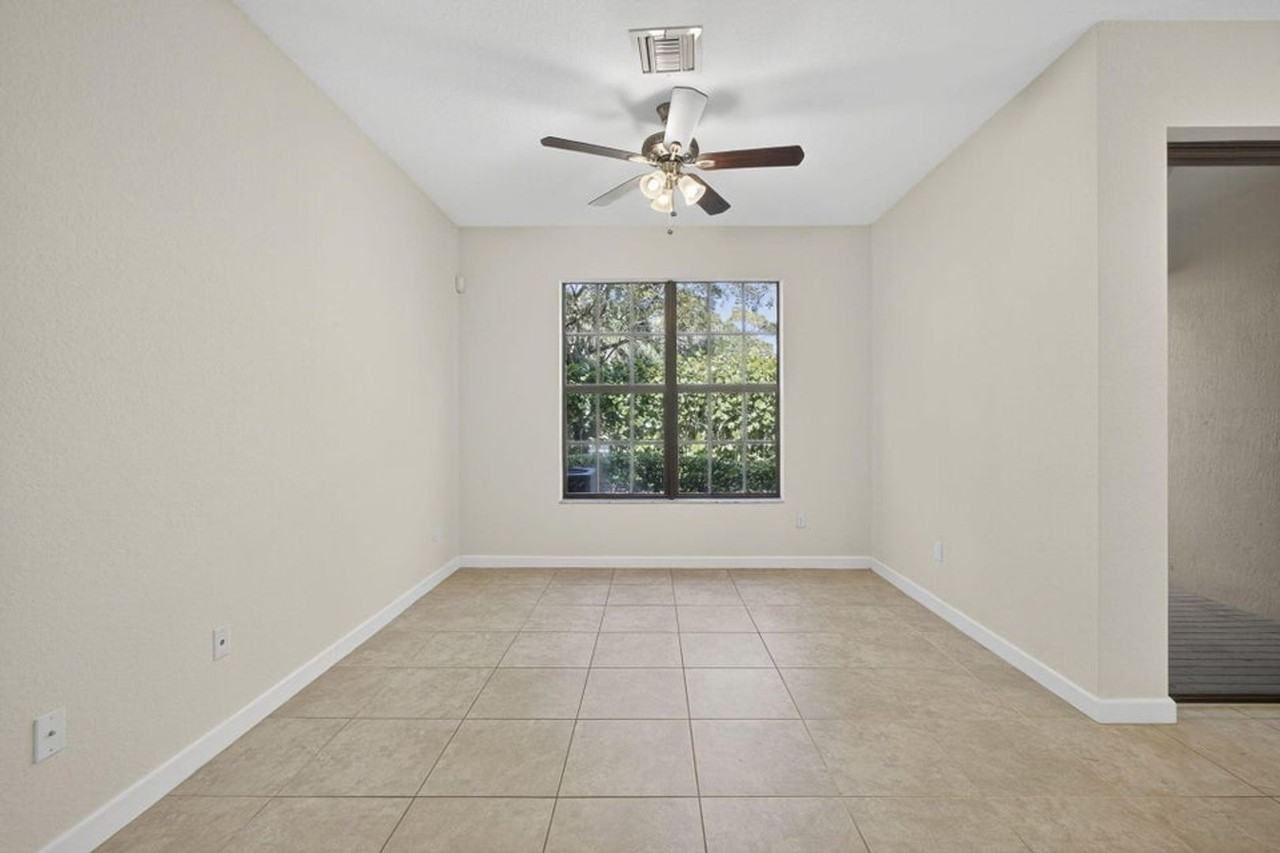 10348 Wellington Parc Dr - Photo 7 of 20