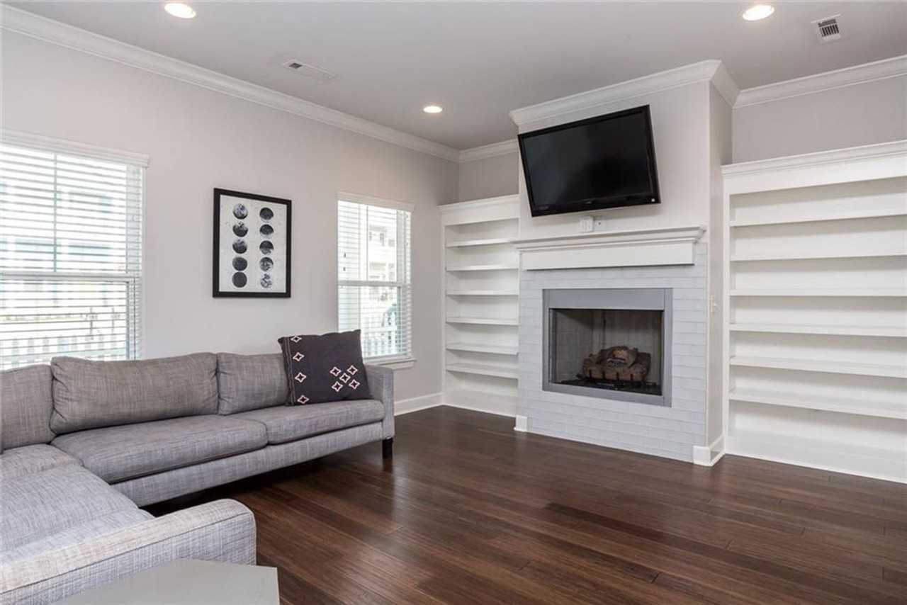 6516 West Pleasant Way - Photo 3 of 24