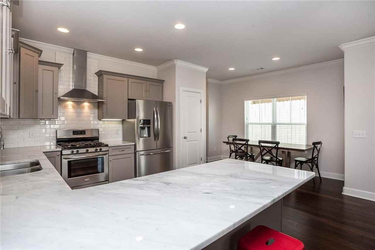 6516 West Pleasant Way - Photo 7 of 24