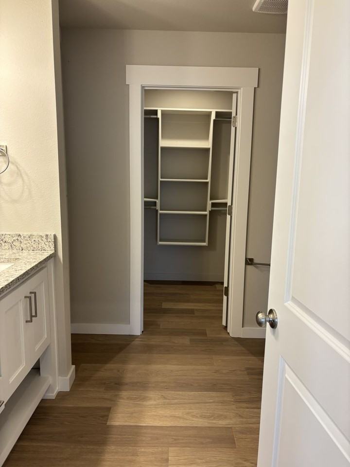 14525 E 39th Pl S - Photo 4 of 6