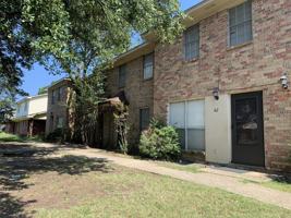 featured image of 62 W Elmwood Dr #C