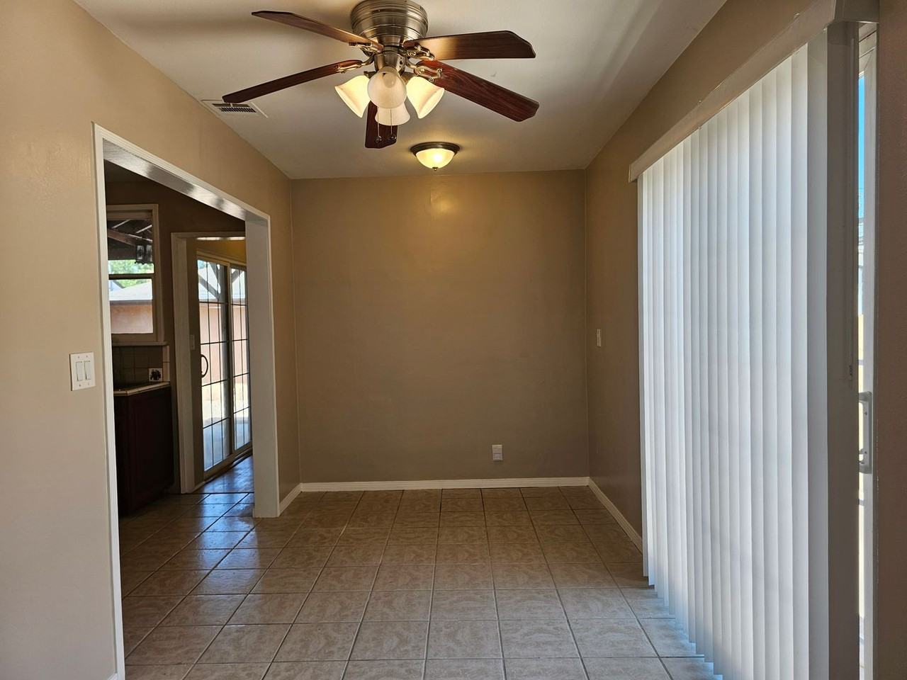 19869 Roscoe Blvd - Photo 4 of 16