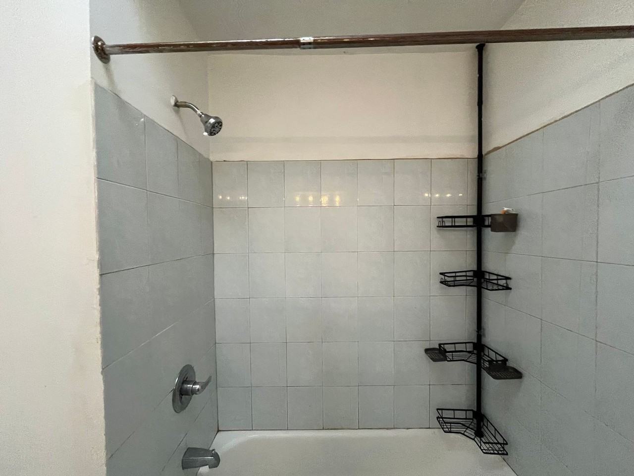 7220 Marsden Street - Photo 6 of 14