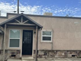 1433 Lincoln St - Photo 1 of 1