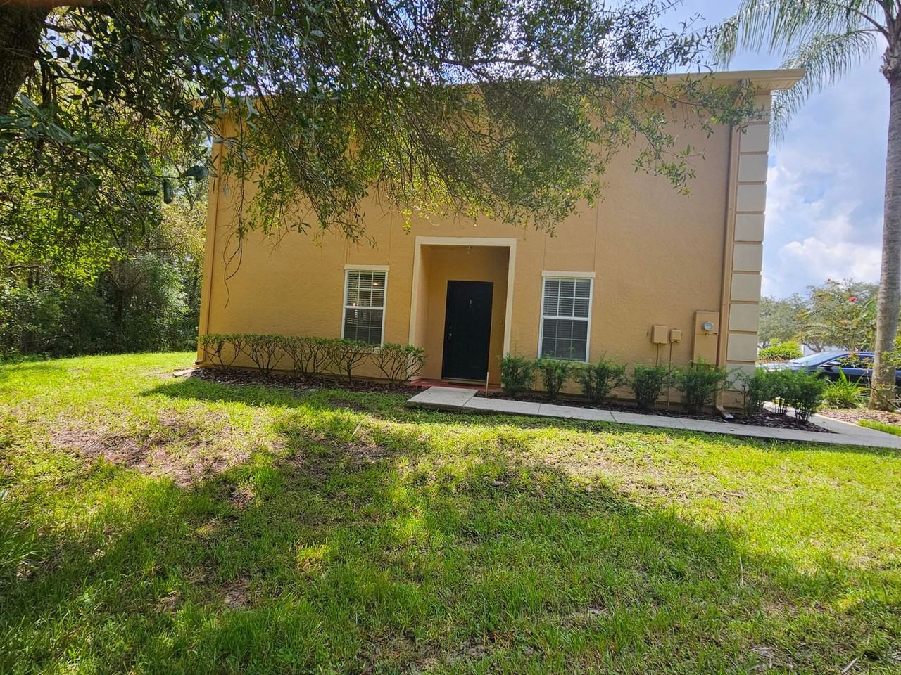 16309 Fairford Palms Ct - Photo 3 of 45