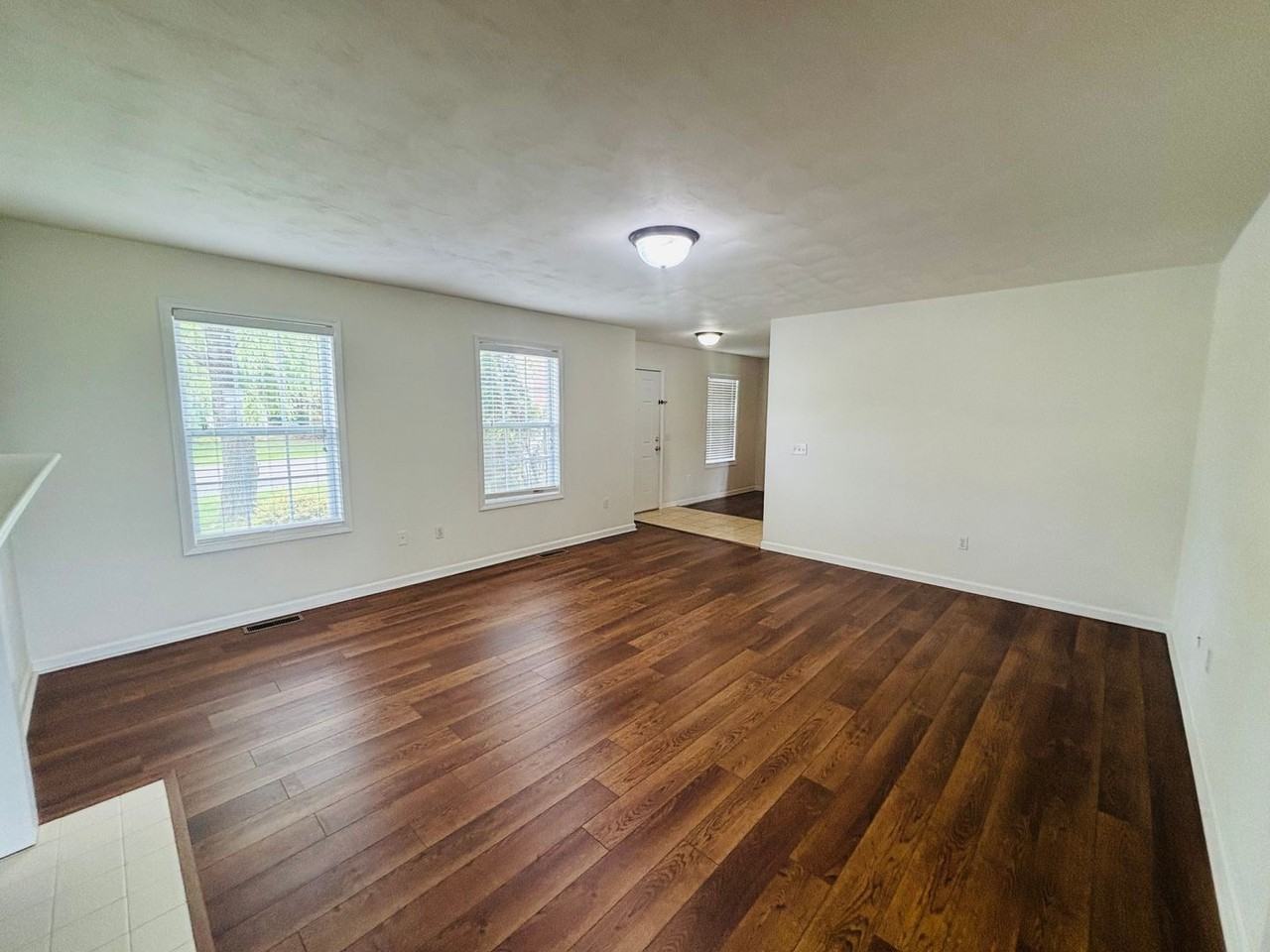 985 New Village Dr Nw - Photo 4 of 21