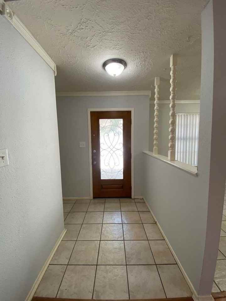 6406 Brookgate Dr - Photo 2 of 29