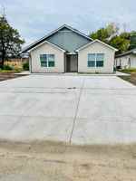 featured image of 1520 N Madison Ave