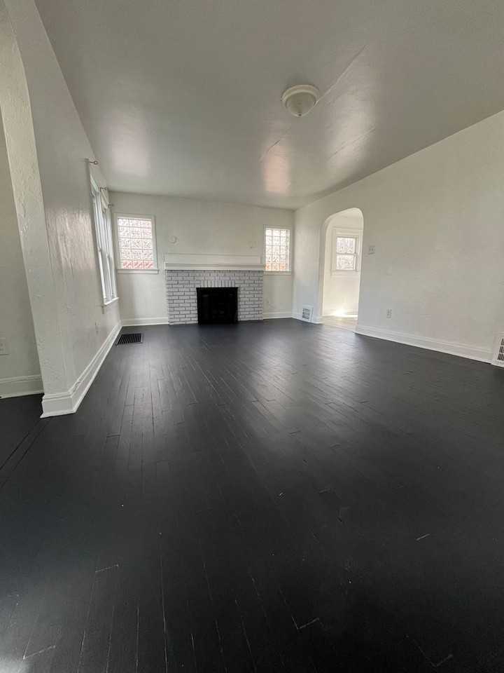 2240 Cleveland Avenue - Photo 3 of 17