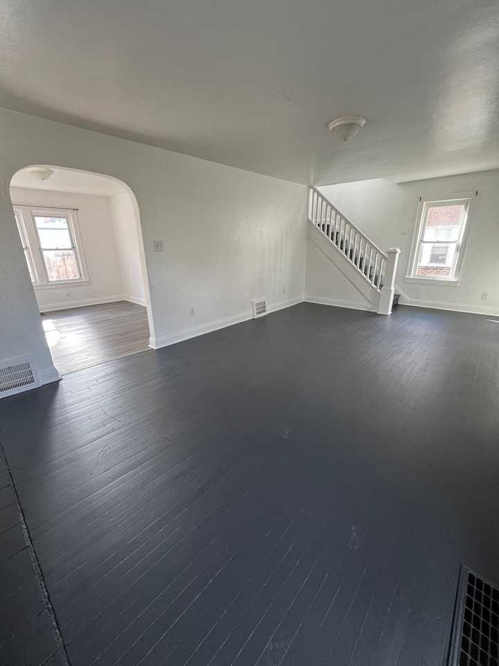 2240 Cleveland Avenue - Photo 5 of 17