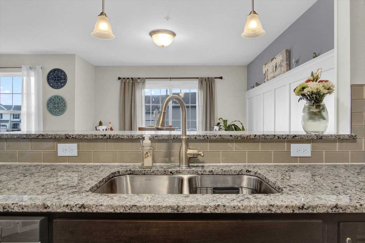 2751 Post Dr #1 - Photo 7 of 17