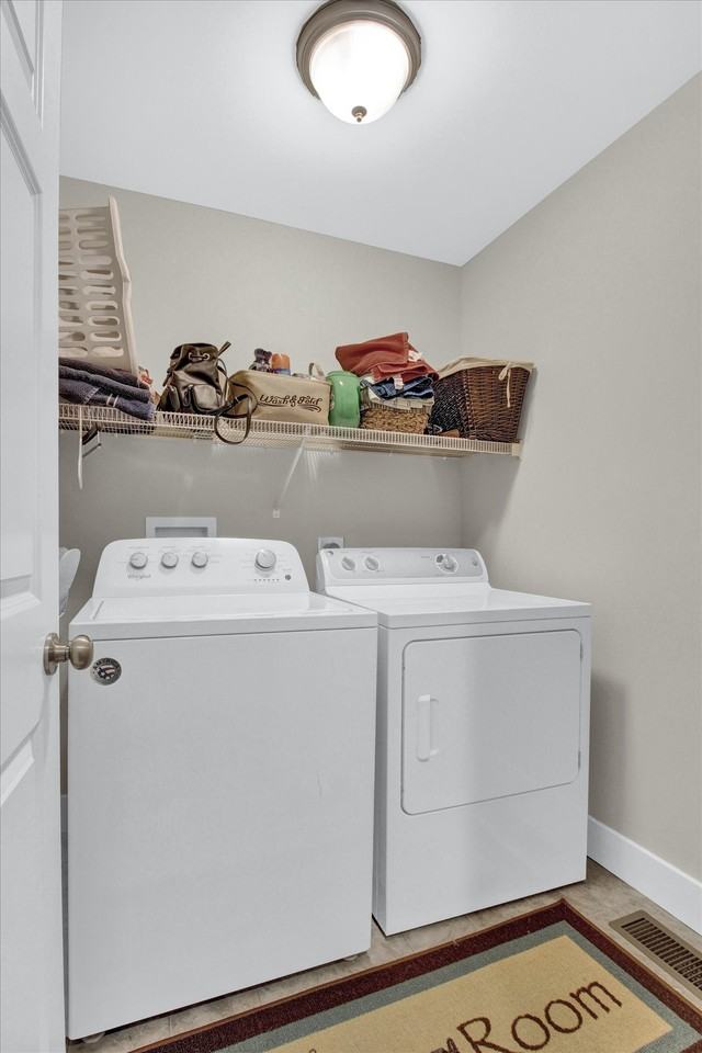 2751 Post Dr #1 - Photo 2 of 17