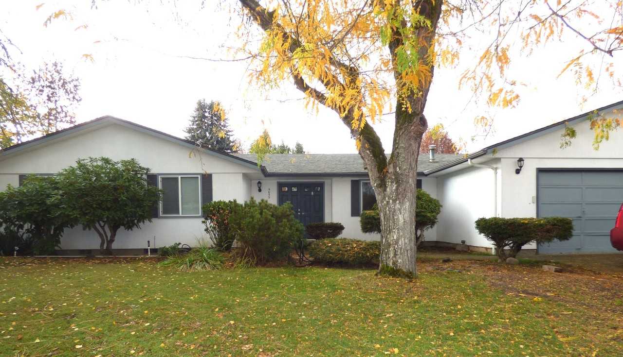 4655 Reimann St Ne - Photo 2 of 2