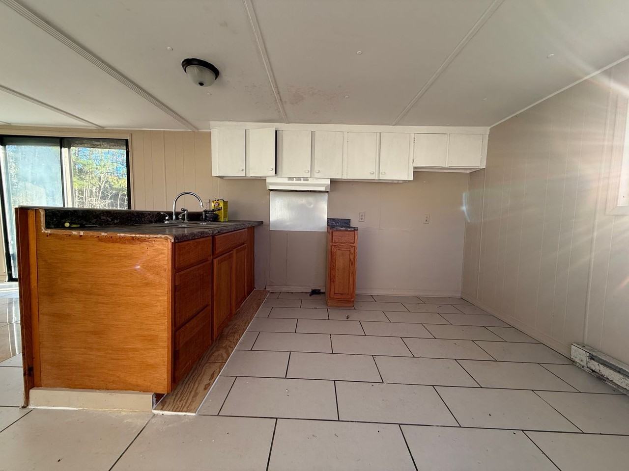 43 Manchester Rd - Photo 3 of 7