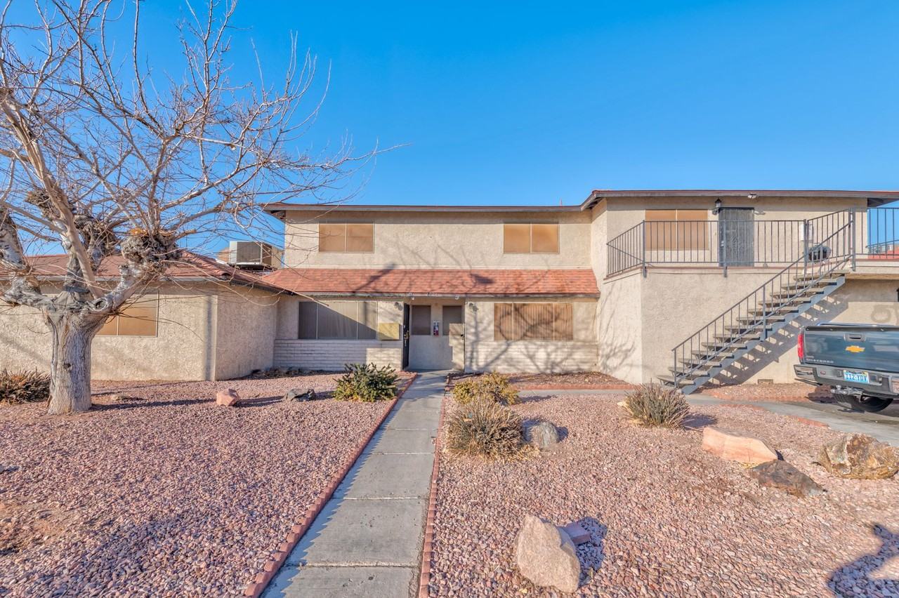 1234 East Hacienda Avenue - Photo 2 of 15