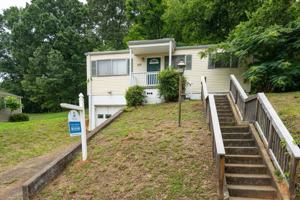 featured image of 213 Pine St