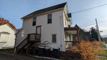 featured image of 403 Spicer St