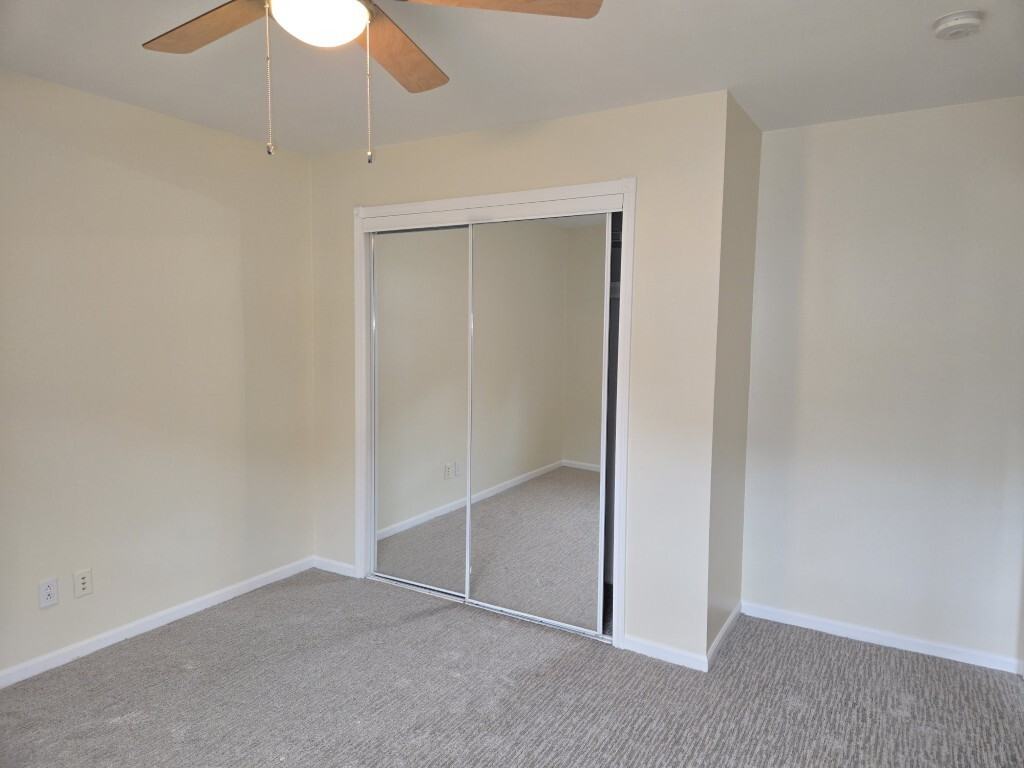 509 E University Dr #1 - Photo 7 of 50