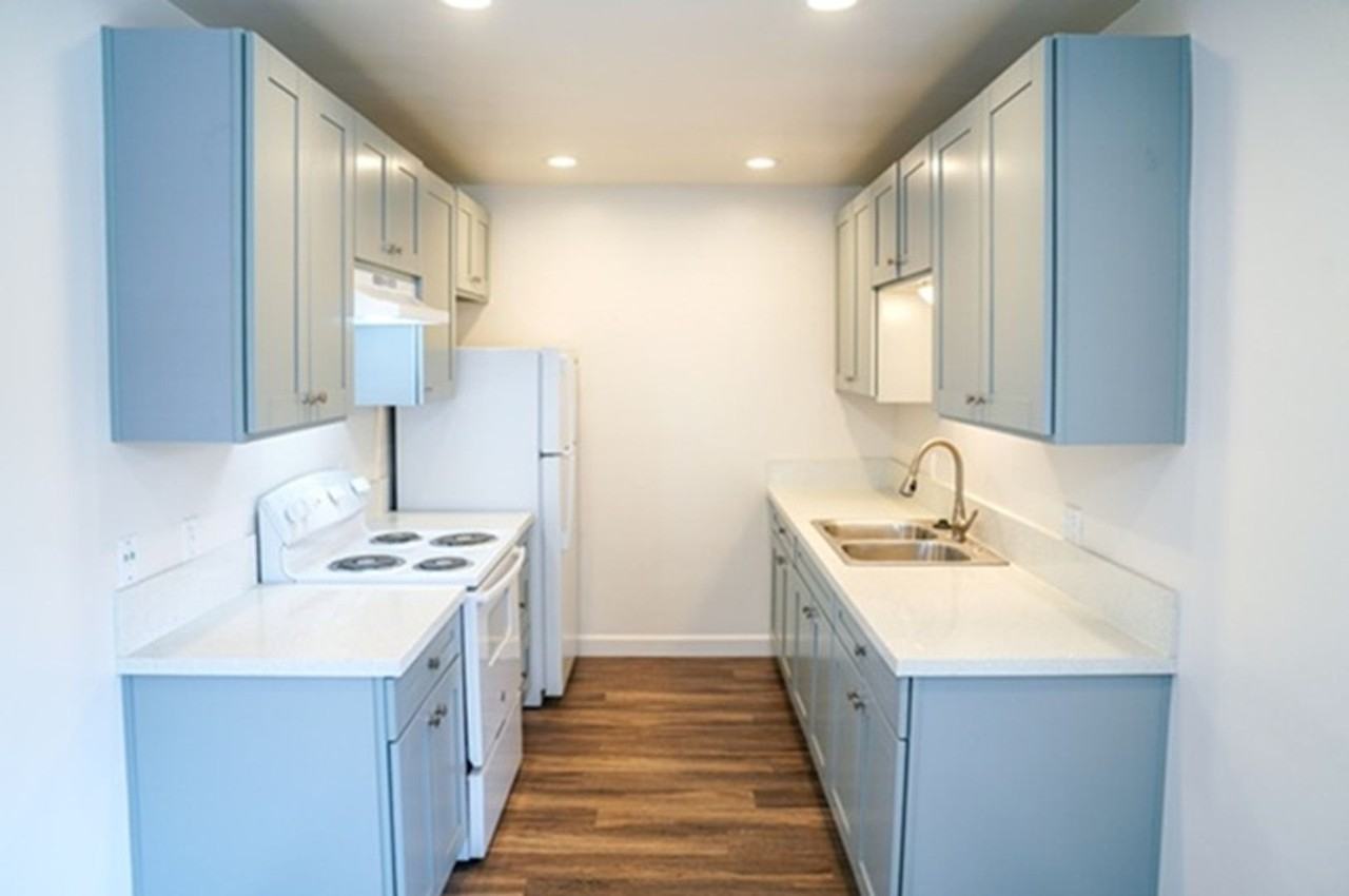 4716 Jewell St - Photo 2 of 9