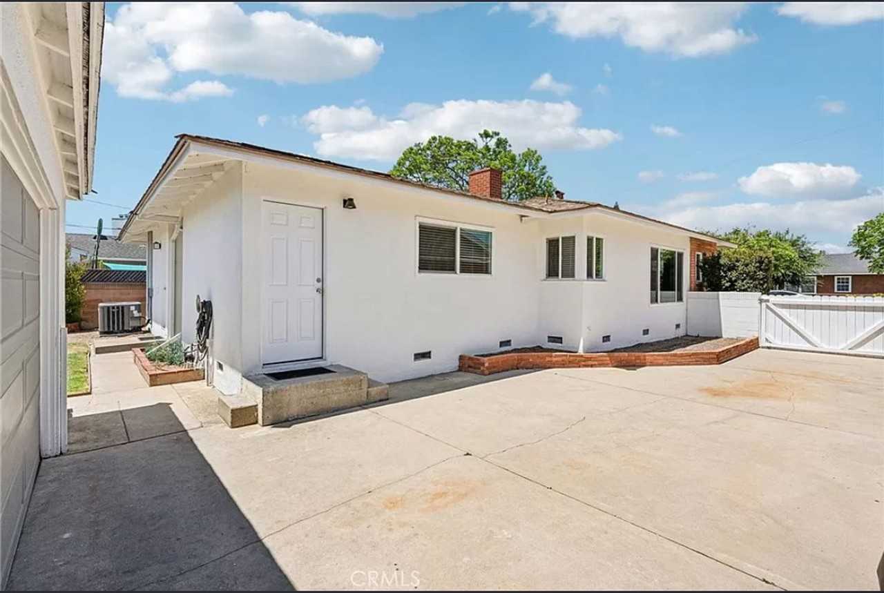 5340 E Mezzanine Way - Photo 3 of 18