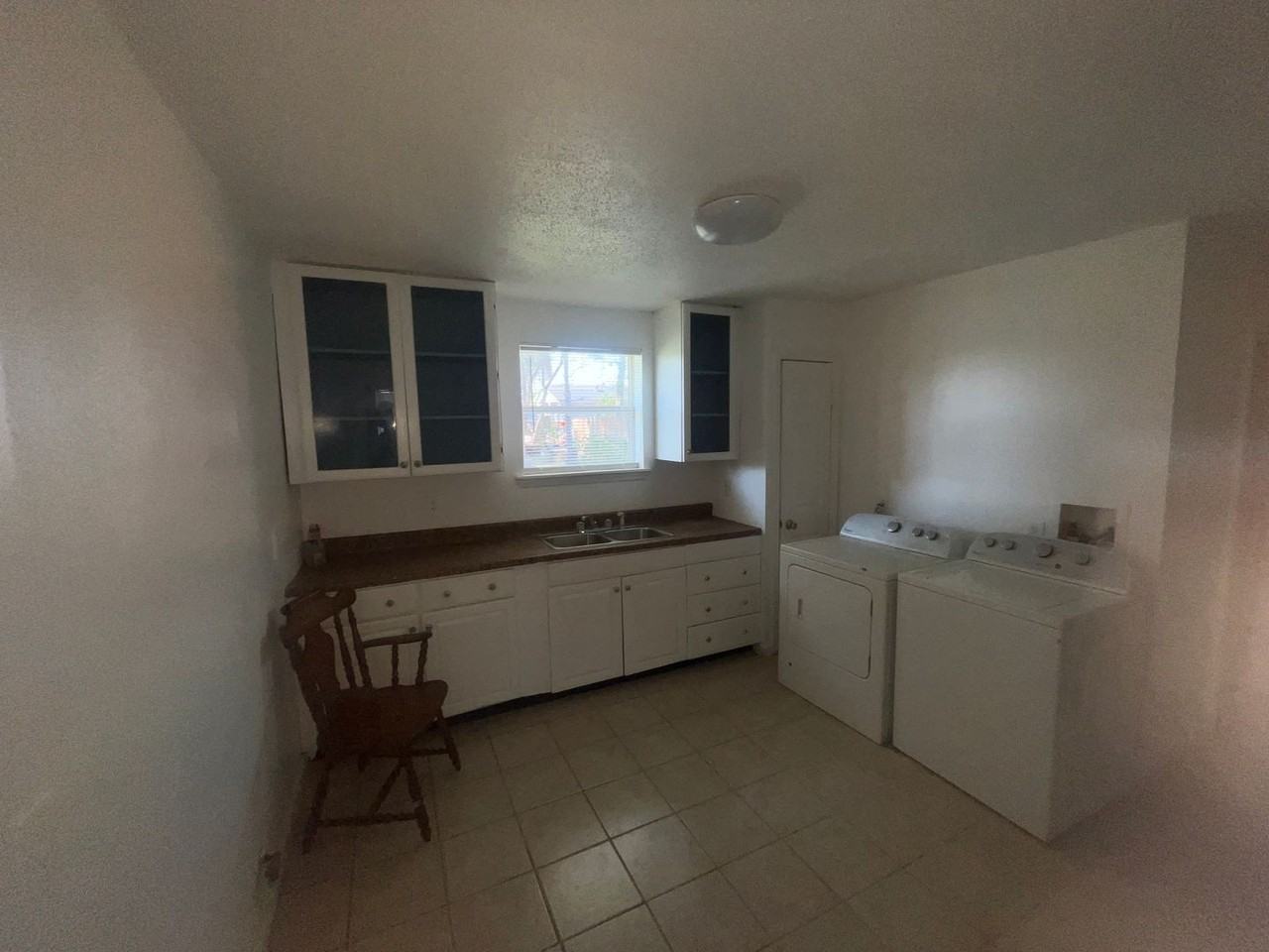 3025 Laussat Pl - Photo 6 of 8