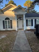 featured image of 663 Pineview Ln Ne