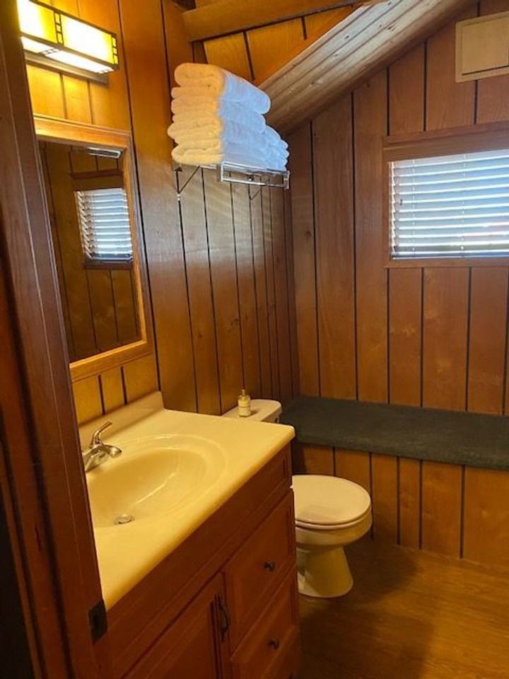 8392 N Highway 97 - Photo 5 of 5