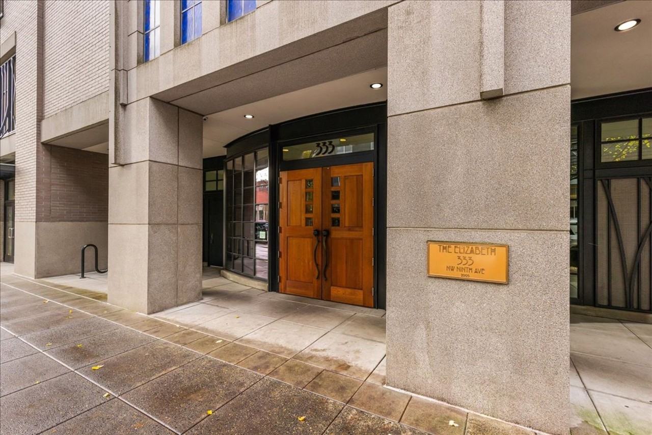 333 Northwest 9th Avenue #909 - Photo 3 of 23