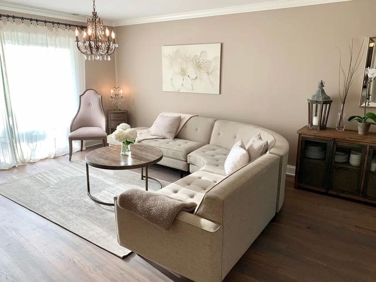 1002 Castilian Ct - Photo 2 of 30