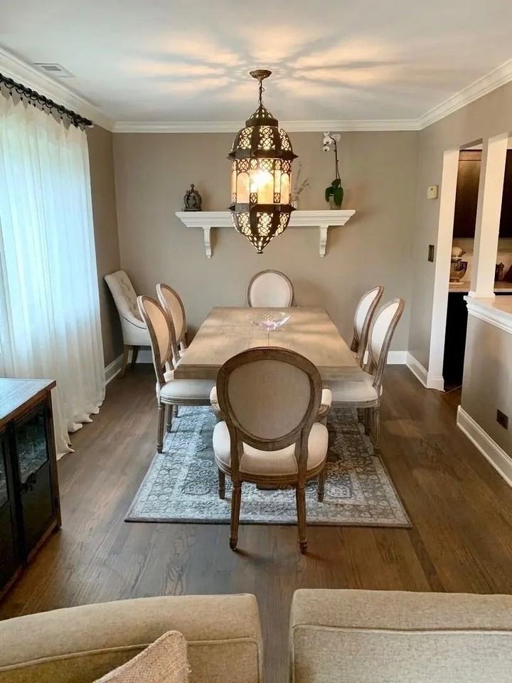 1002 Castilian Ct - Photo 3 of 30