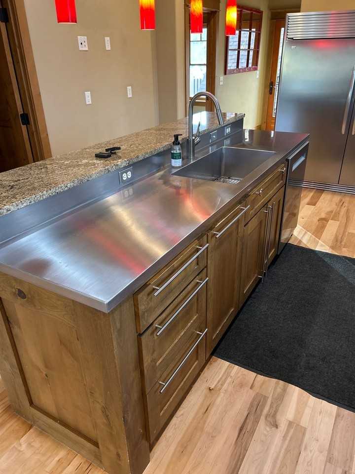 205 North Bozeman Avenue - Photo 3 of 22