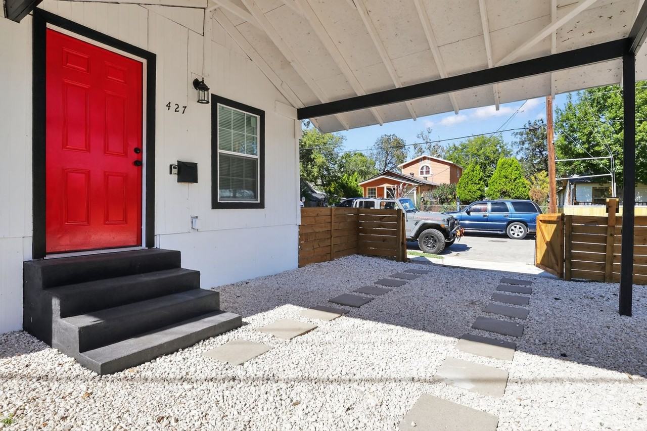 427 Floyd Ave - Photo 2 of 31