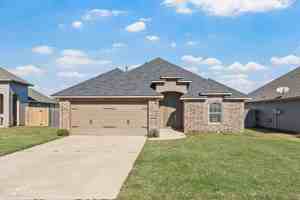 featured image of 4008 False River Dr