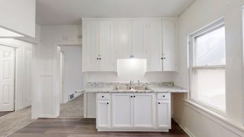 featured image of 3863 E 154th St