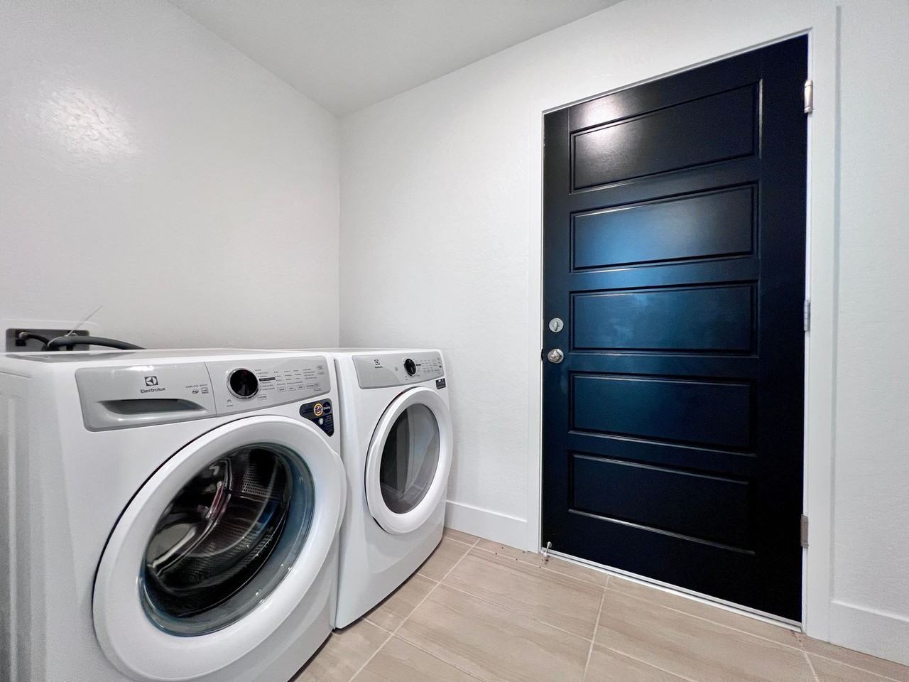 510 W Mahogany Ln - Photo 7 of 27