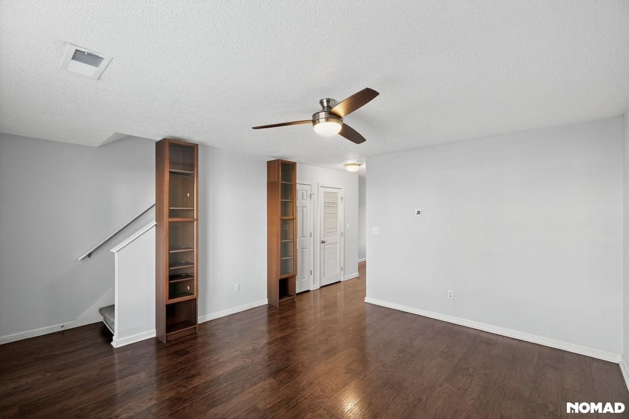 38 Princeton Glen Court - Photo 7 of 32