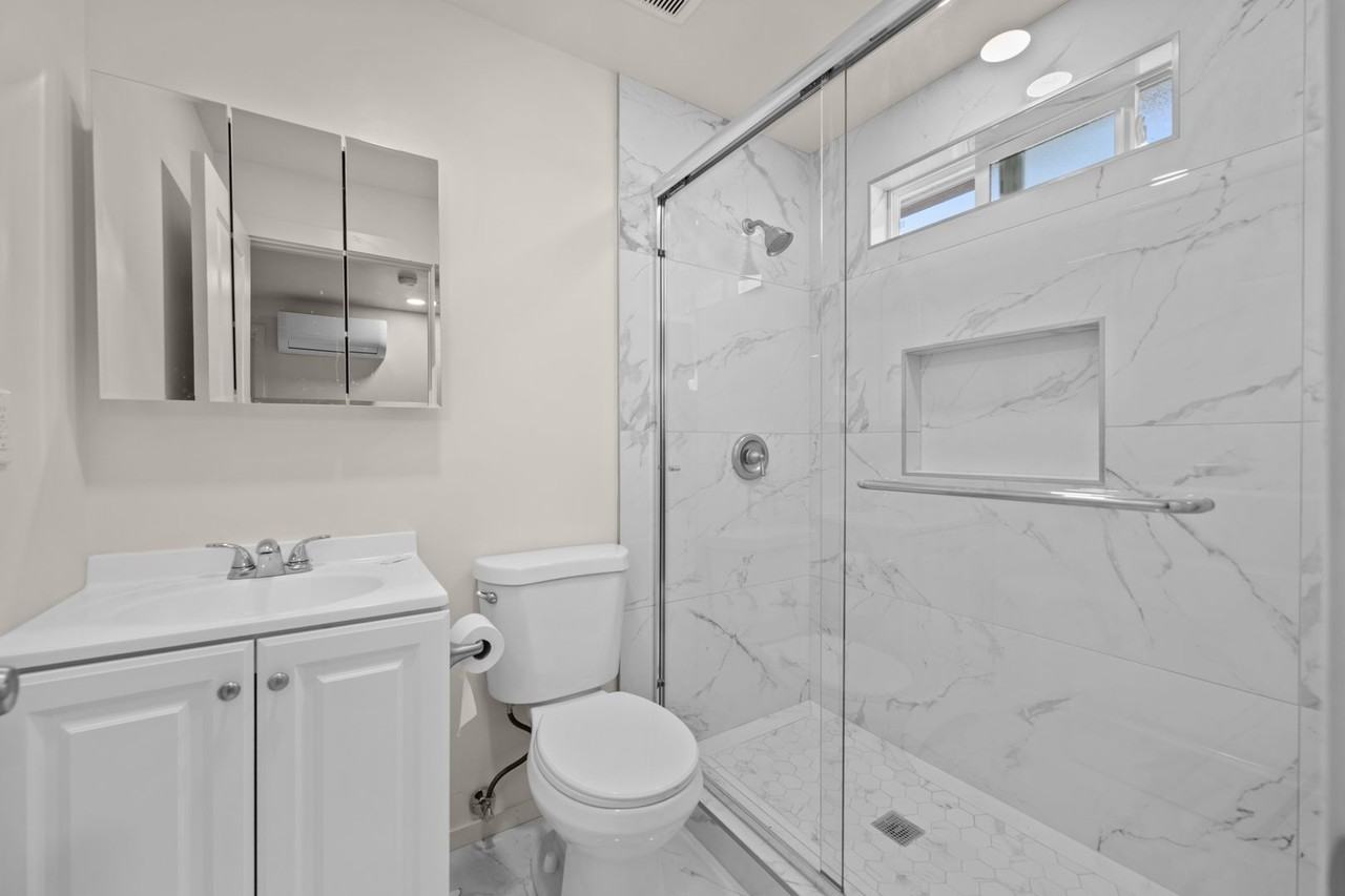 6248 Dorothy Dr - Photo 3 of 13