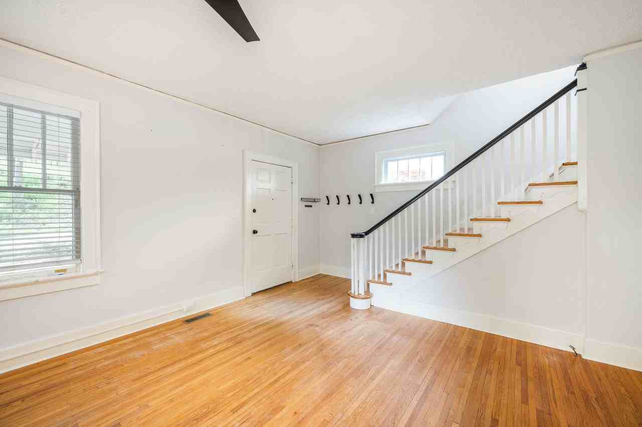 7 Fredonia Avenue - Photo 3 of 50