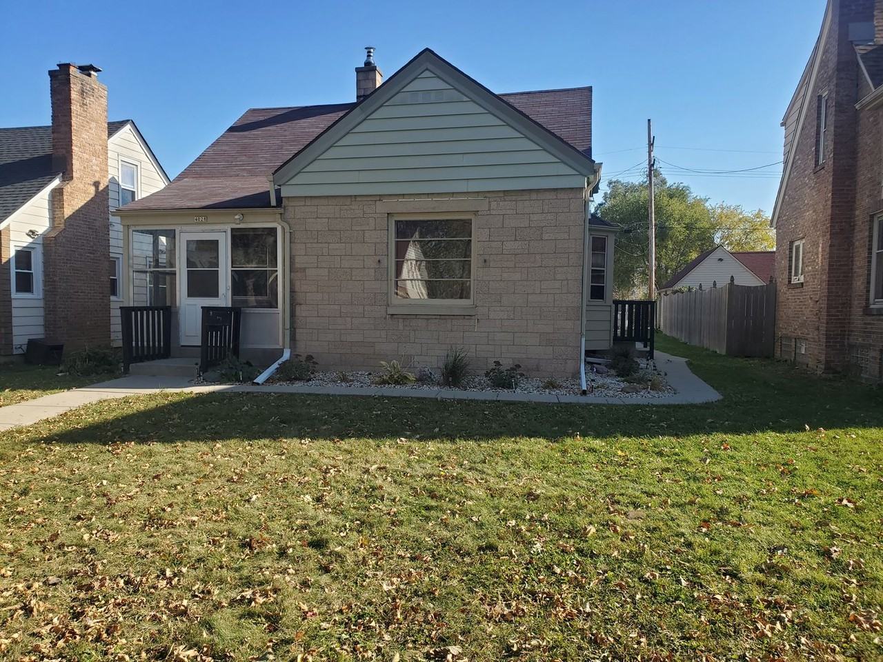 4028 North 46th Street - Photo 2 of 18