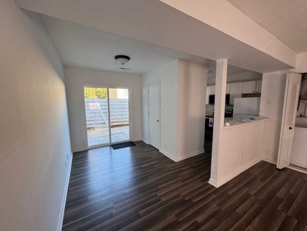 66 Countryplace Ln - Photo 3 of 8