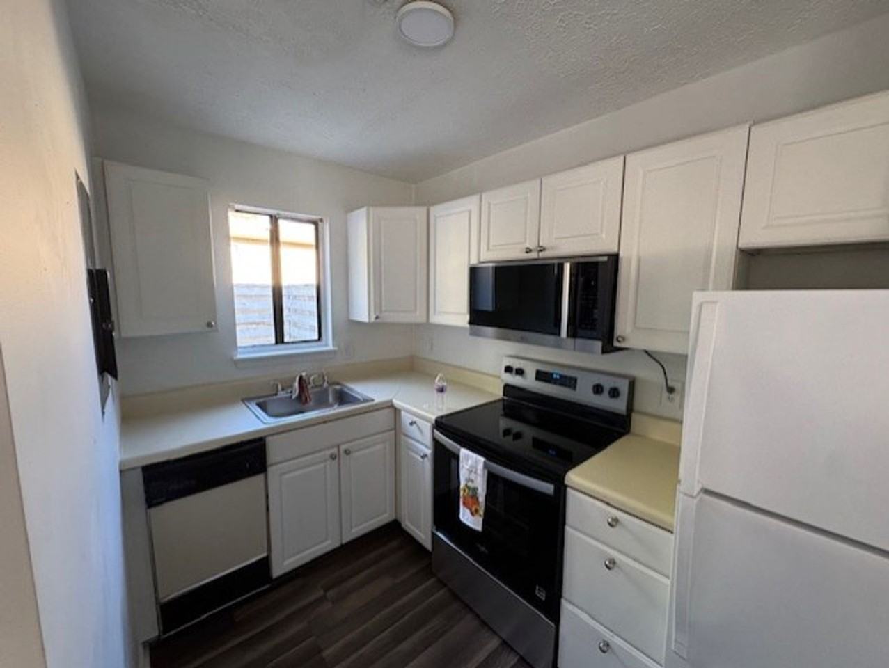 66 Countryplace Ln - Photo 4 of 8